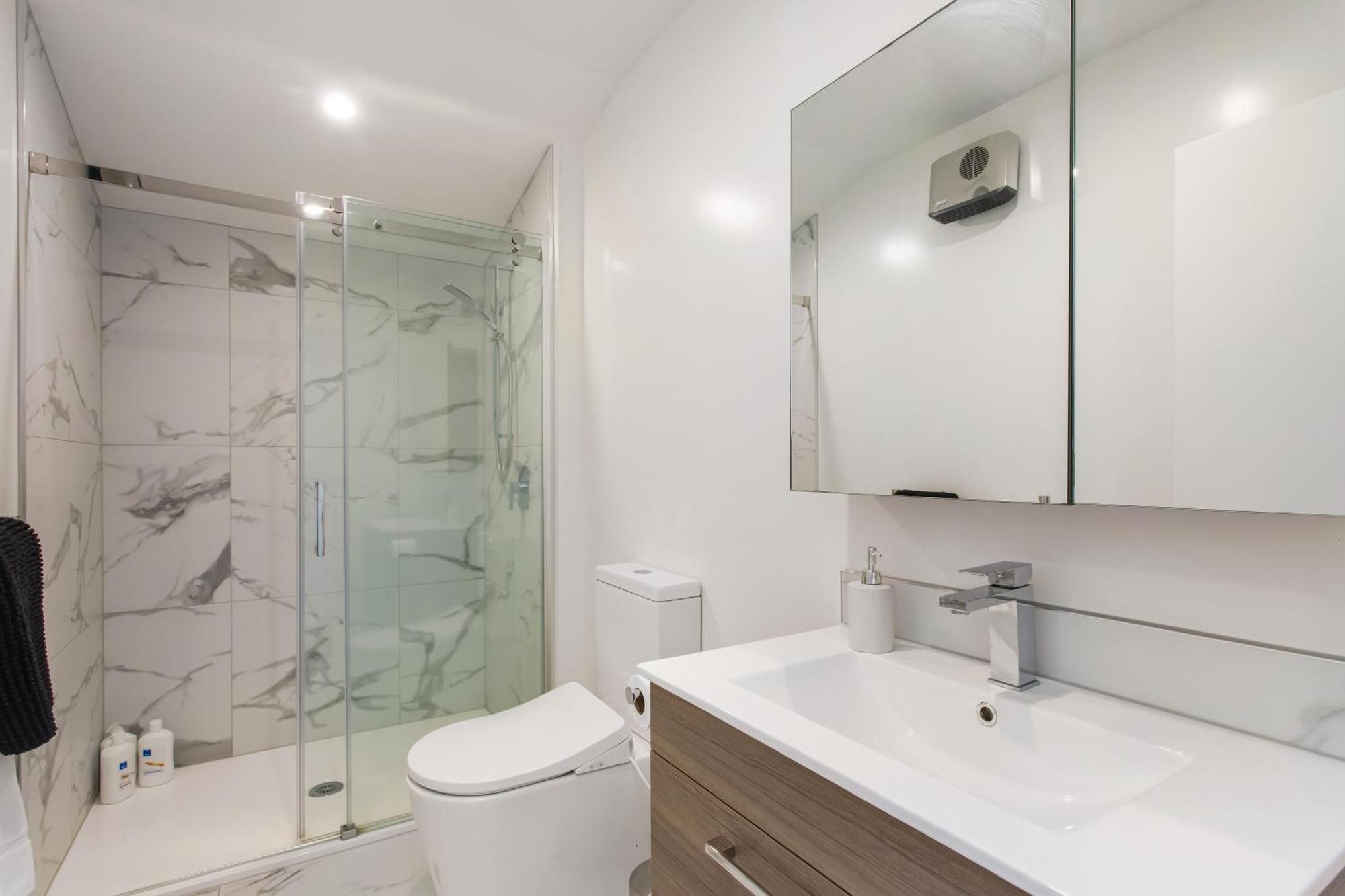 כרייסטצ'רץ' Penthouse Apartment Scenic Views-Spacious 2Br מראה חיצוני תמונה